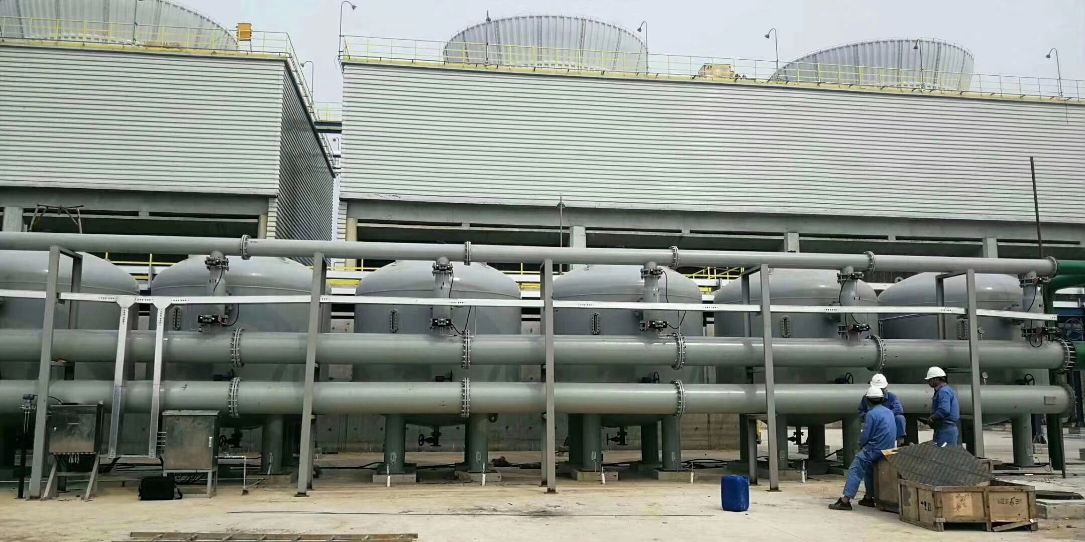 玻璃鋼結構冷卻塔